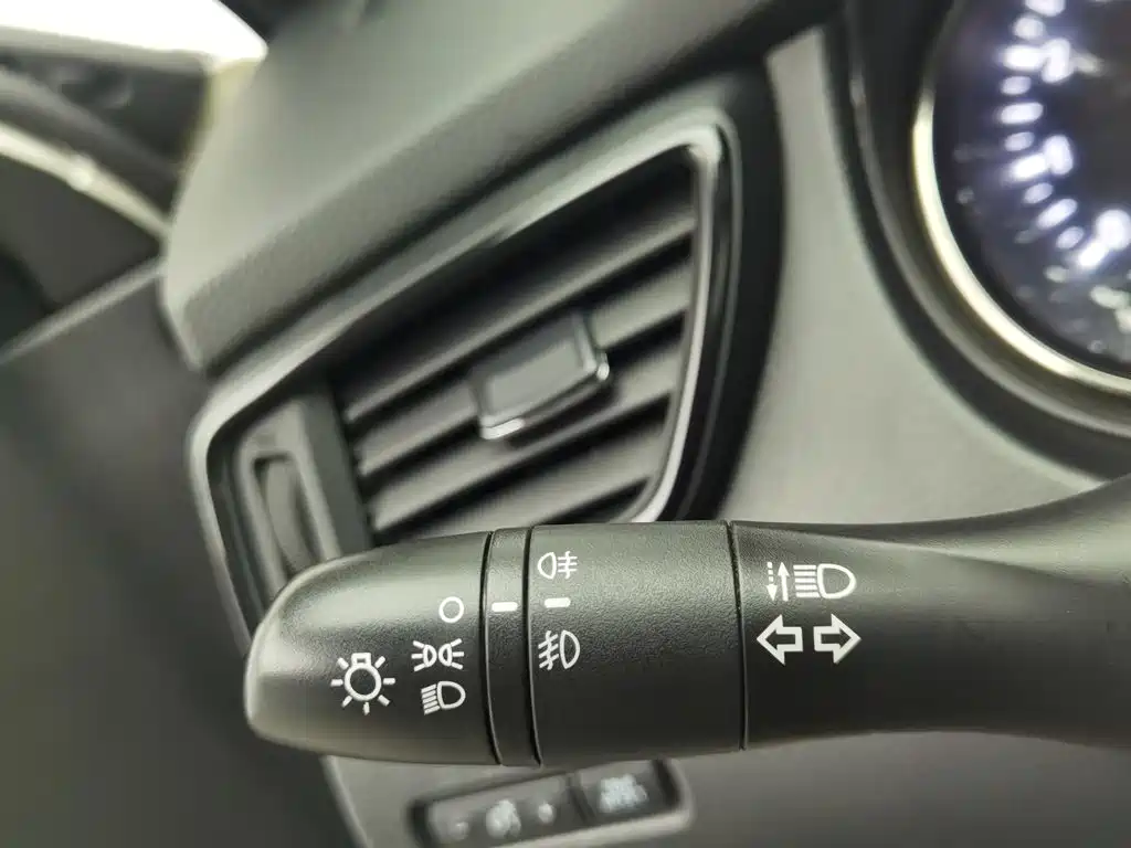 Nissan X-Trail — миниатюра 21