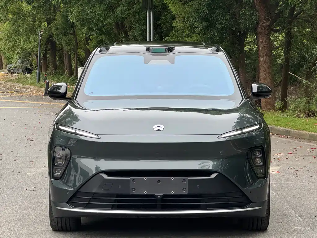 NIO ES8 — миниатюра 2