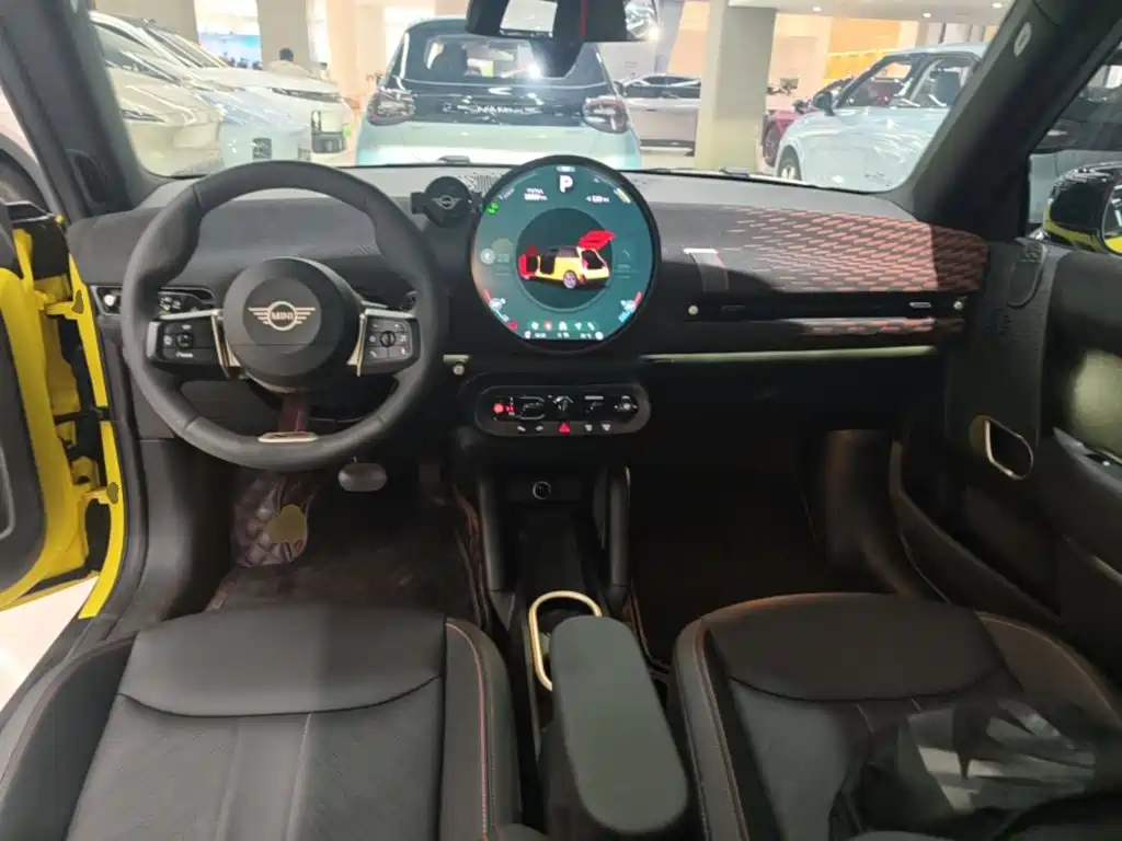 MINI MINI COOPER EV — миниатюра 10