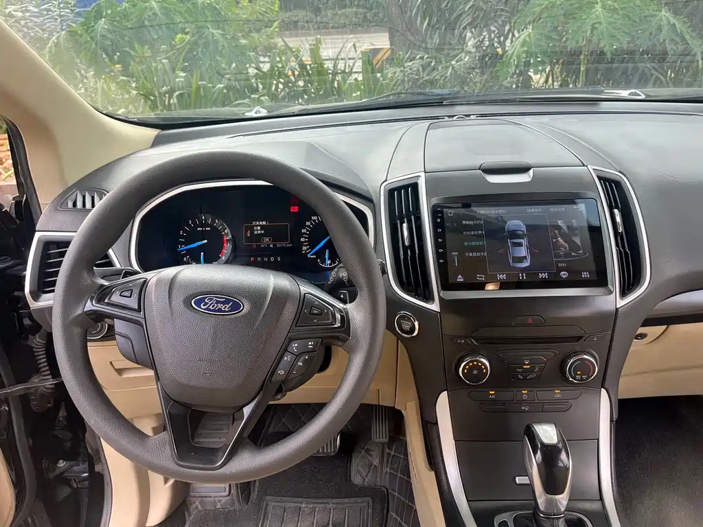 Ford Edge — миниатюра 20
