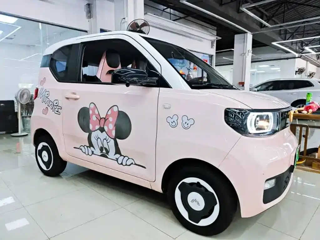 Wuling MINIEV — миниатюра 3