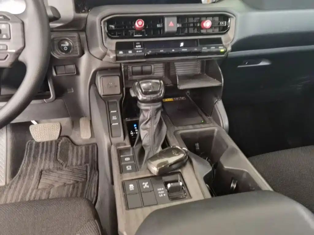 Toyota Prado — миниатюра 14