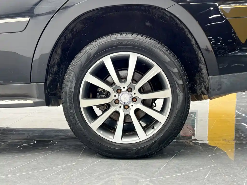 Mercedes-Benz GL-Class — миниатюра 26