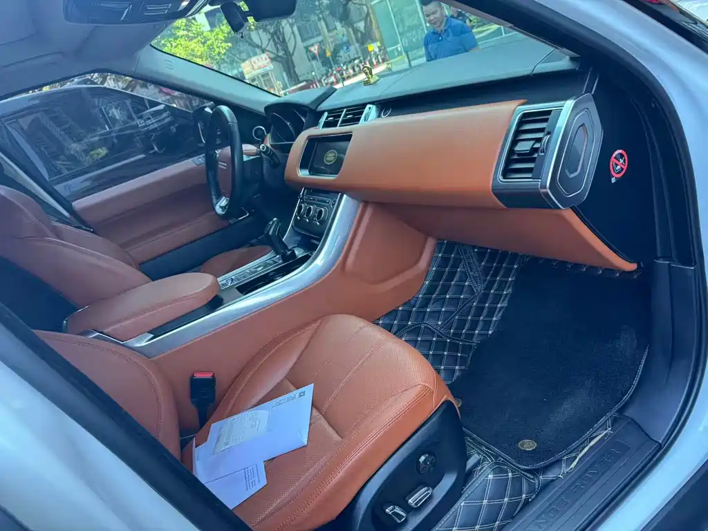Land Rover Sport — миниатюра 6
