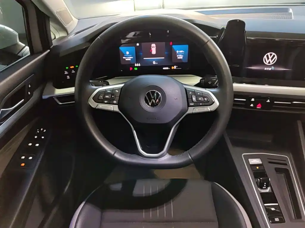 Volkswagen Golf — миниатюра 11