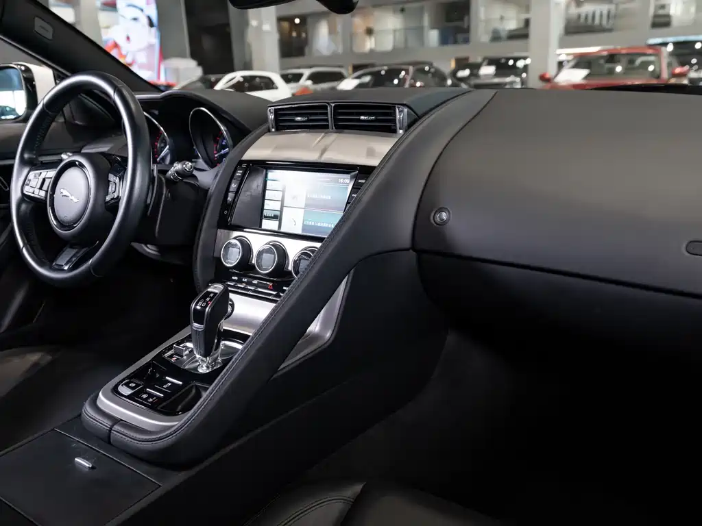 Jaguar F-Type 2015 3.0 SC