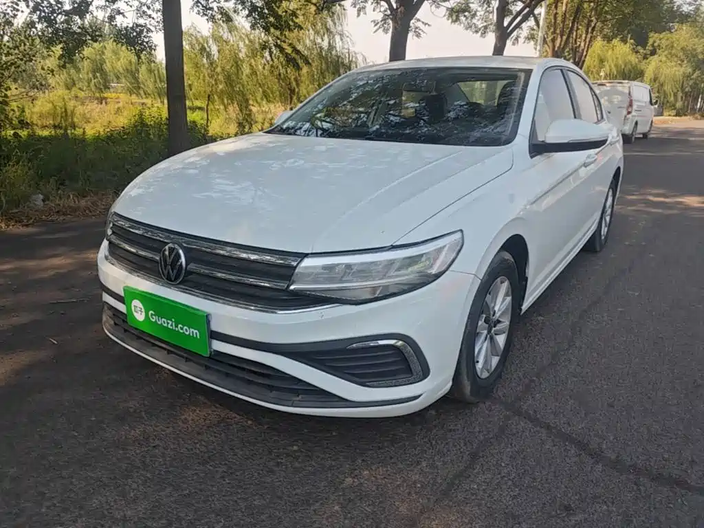 Volkswagen Bora — миниатюра 2
