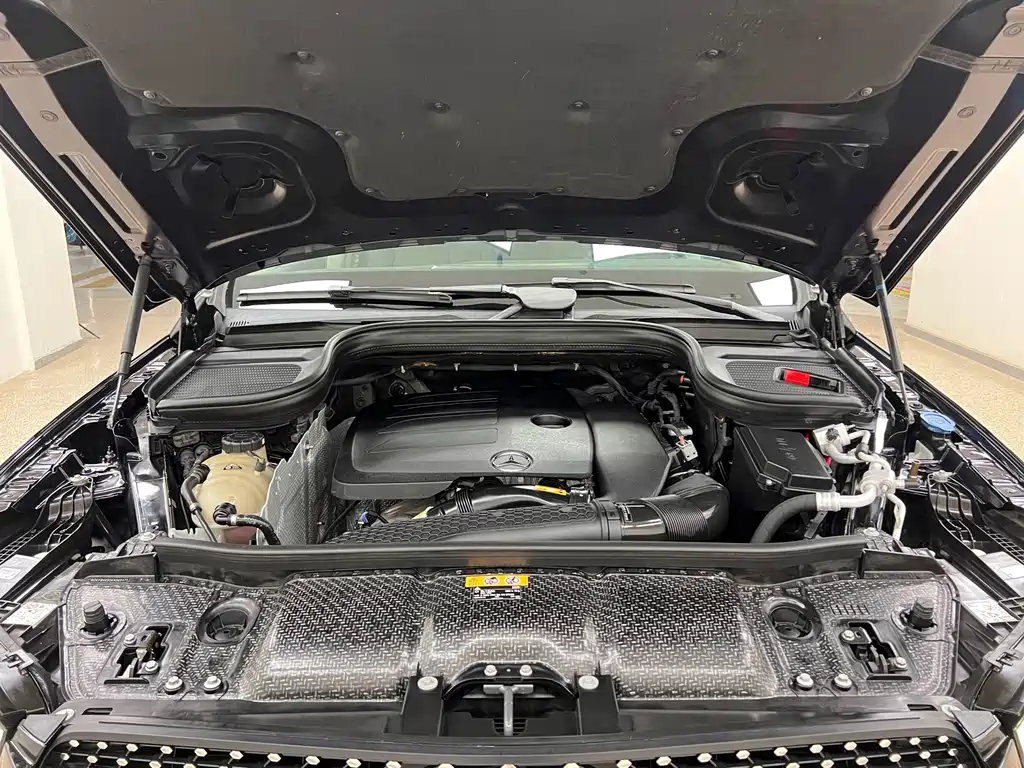 Mercedes-Benz GLE (Import) — миниатюра 33