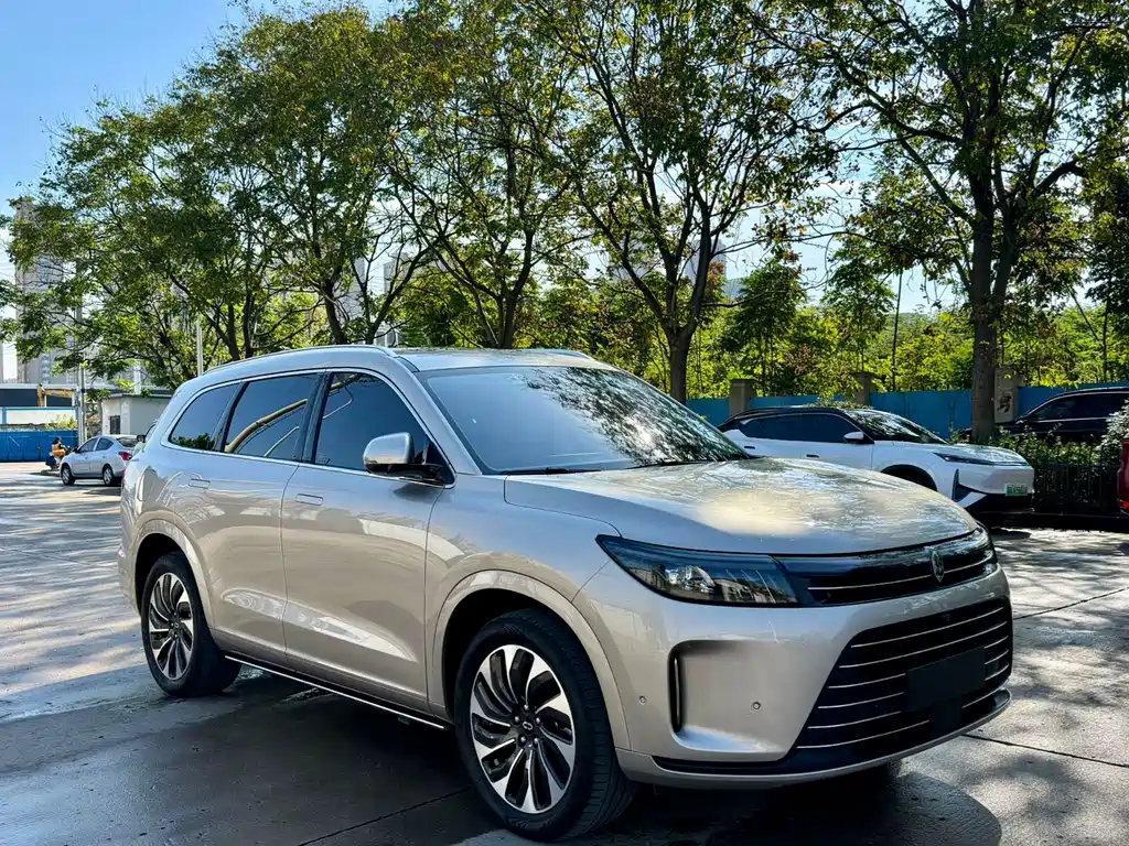 HONGMENG ZHIXING ASK THE WORLD M7