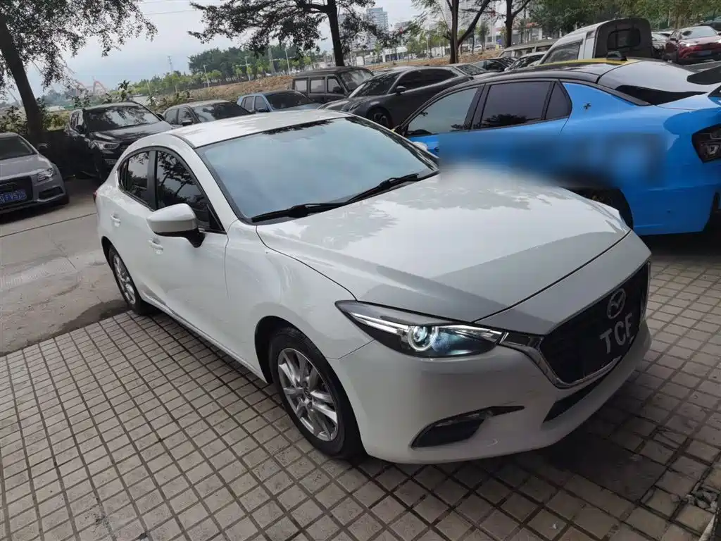 MAZDA 3 ANGKESAILA