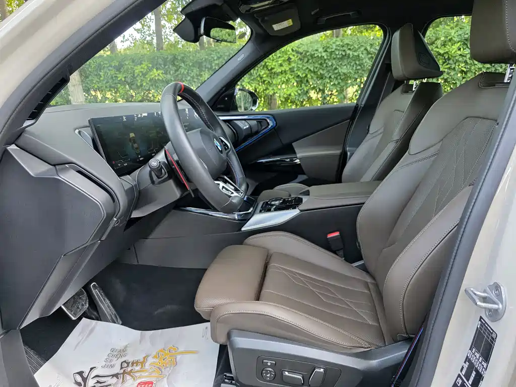 BMW X3 M50 — миниатюра 3