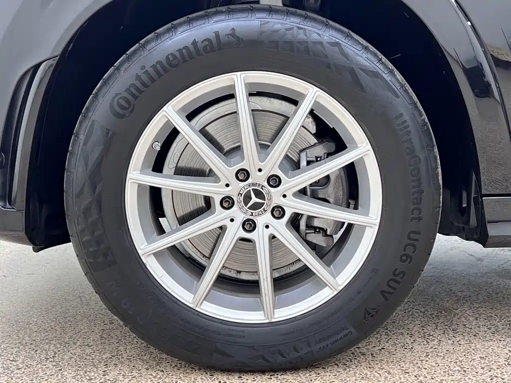 Mercedes-Benz GLE (Import) — миниатюра 38