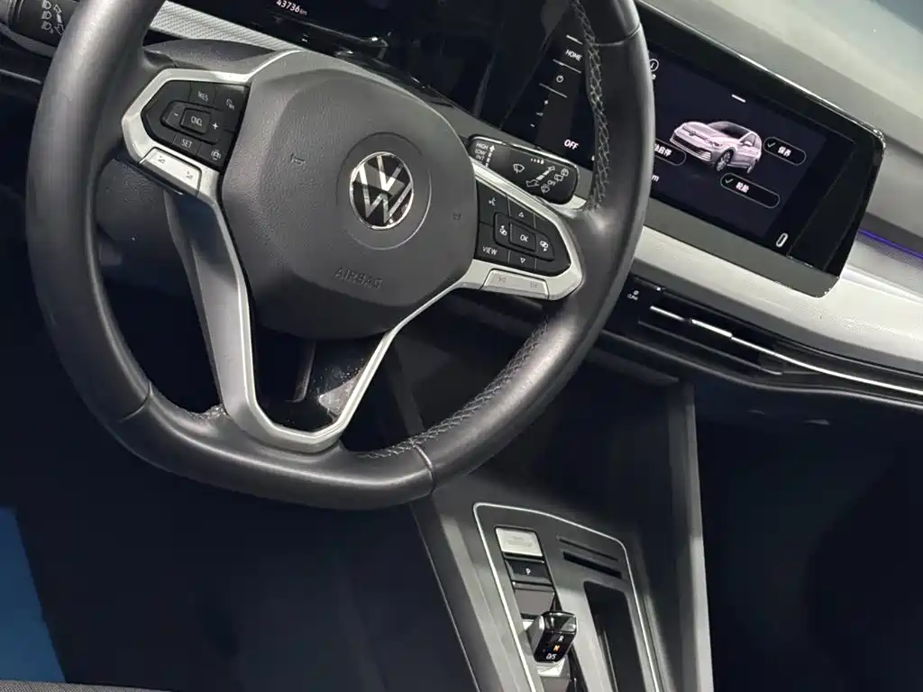 Volkswagen Golf — миниатюра 21