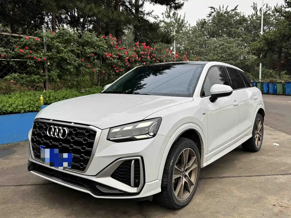 Купить Audi Q2L