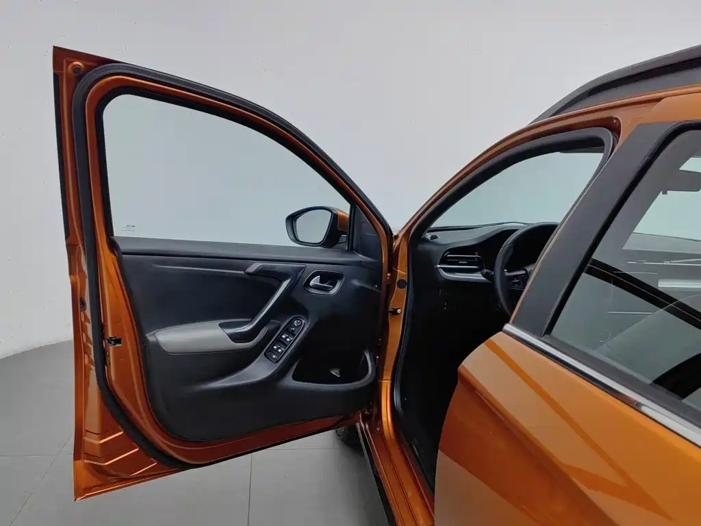 Citroen C3-XR — миниатюра 8