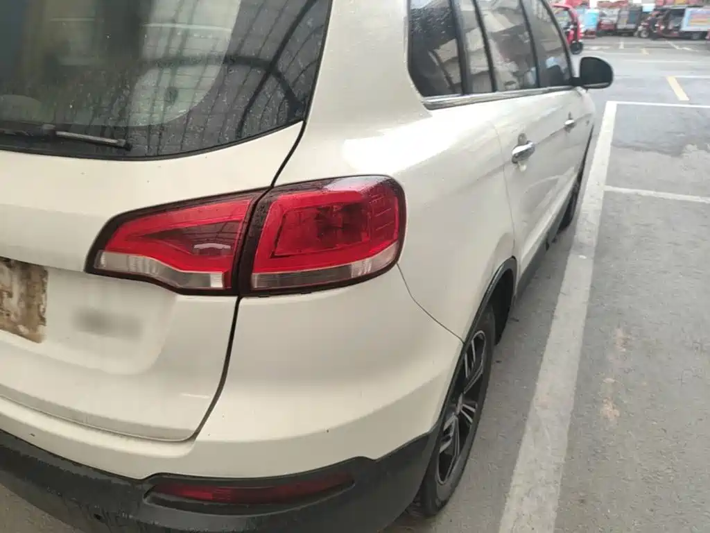 Zotye X5 — миниатюра 8