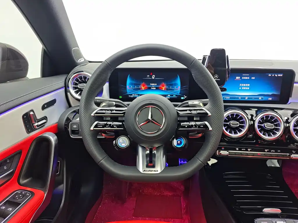 Mercedes-Benz CLA AMG — миниатюра 12