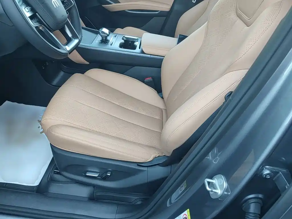 BYD L DM-i — миниатюра 15