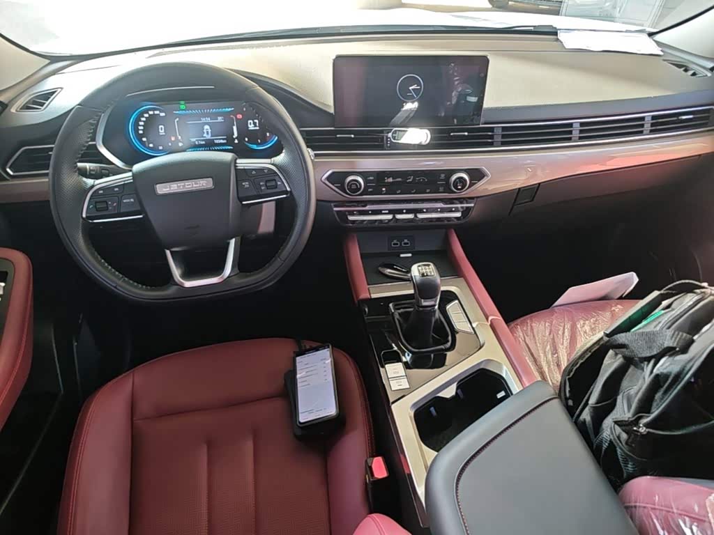 Jetour Jetour X70 1.5 л 2025 г. Белый, пробег 1000 км