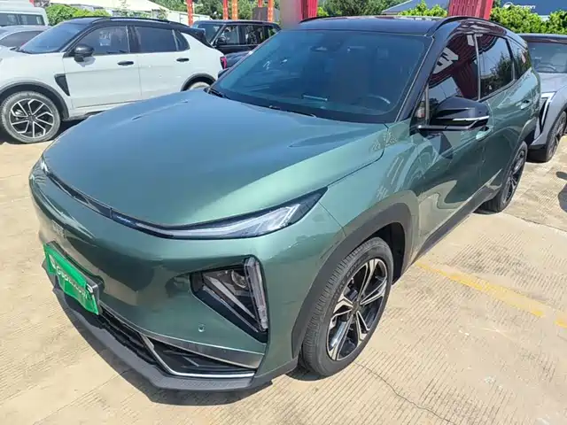 2025 Geely Galaxy L7