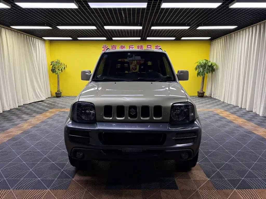 Suzuki Jimny — миниатюра 2