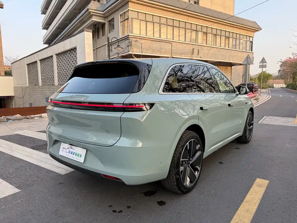 Li Auto IDEAL L6
