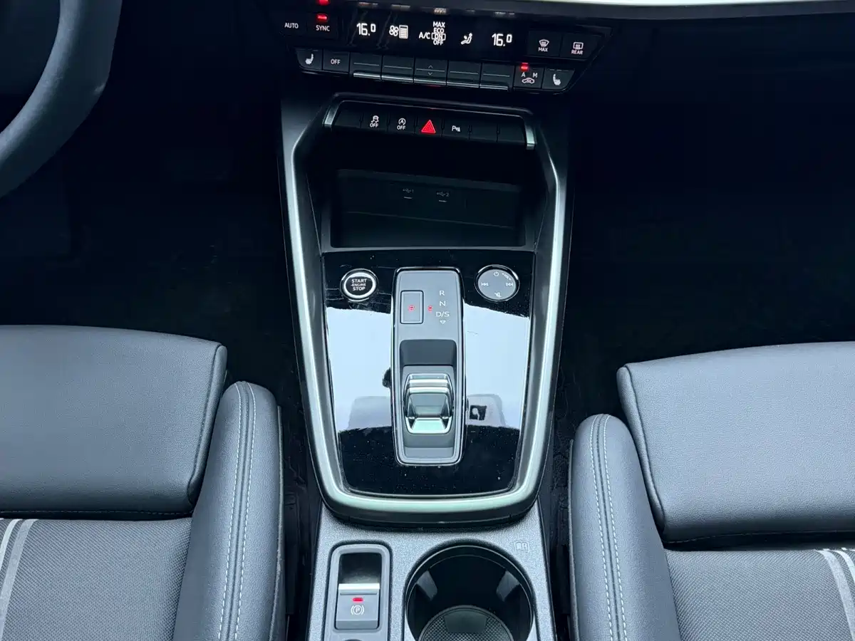 Audi A3 id 4617080 из Китая 22