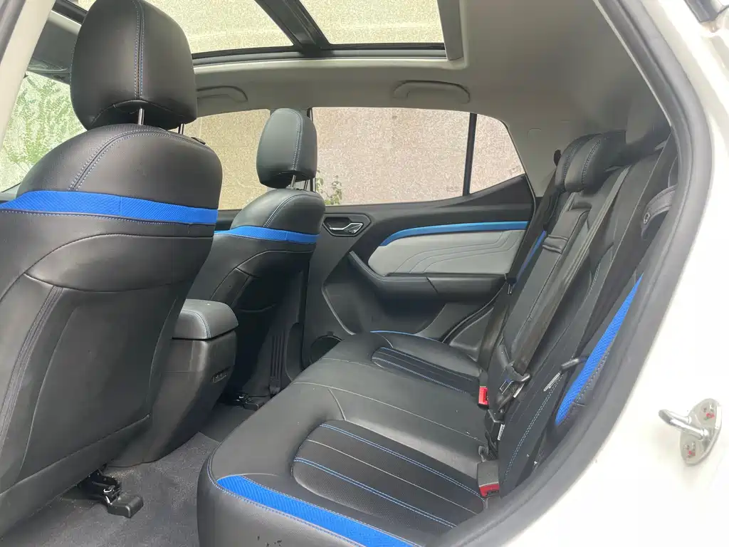 Soueast DX3 EV — миниатюра 5