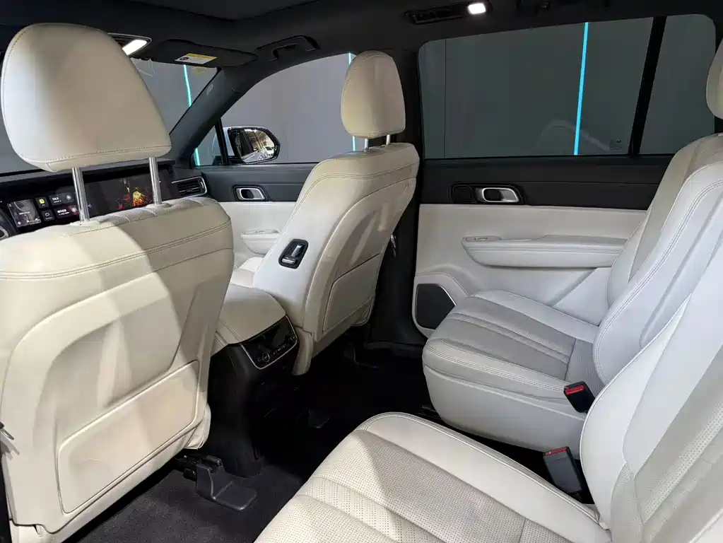 Li Auto Li ONE — миниатюра 10