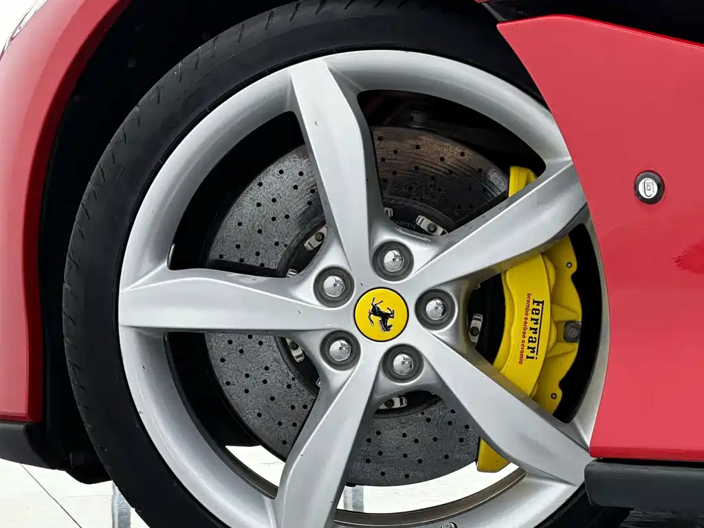 Ferrari Portofino — миниатюра 9
