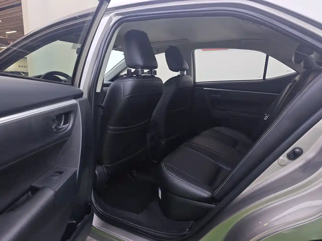 TOYOTA COROLLA DUAL ENGINE E+