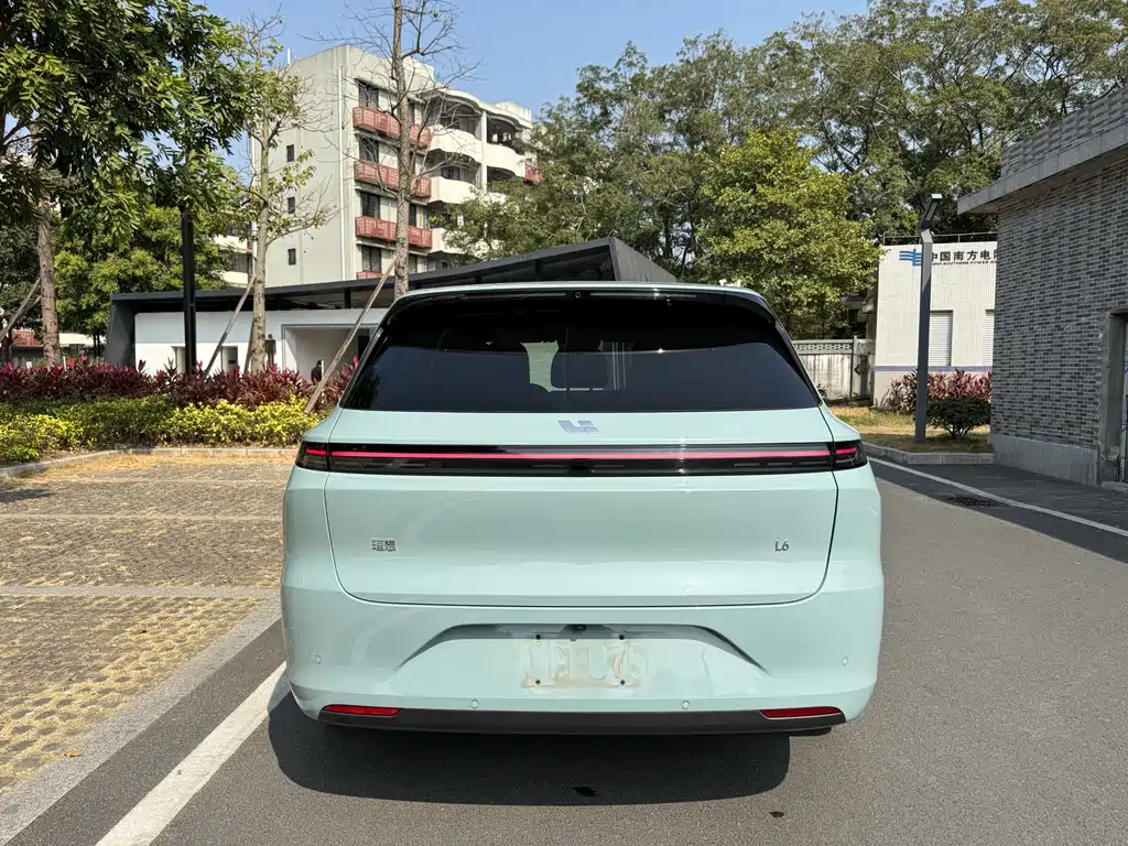 Li Auto IDEAL L6