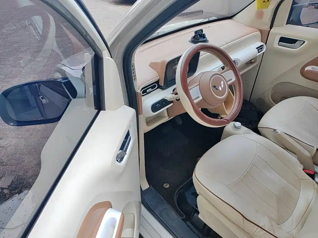Wuling MINIEV — миниатюра 16