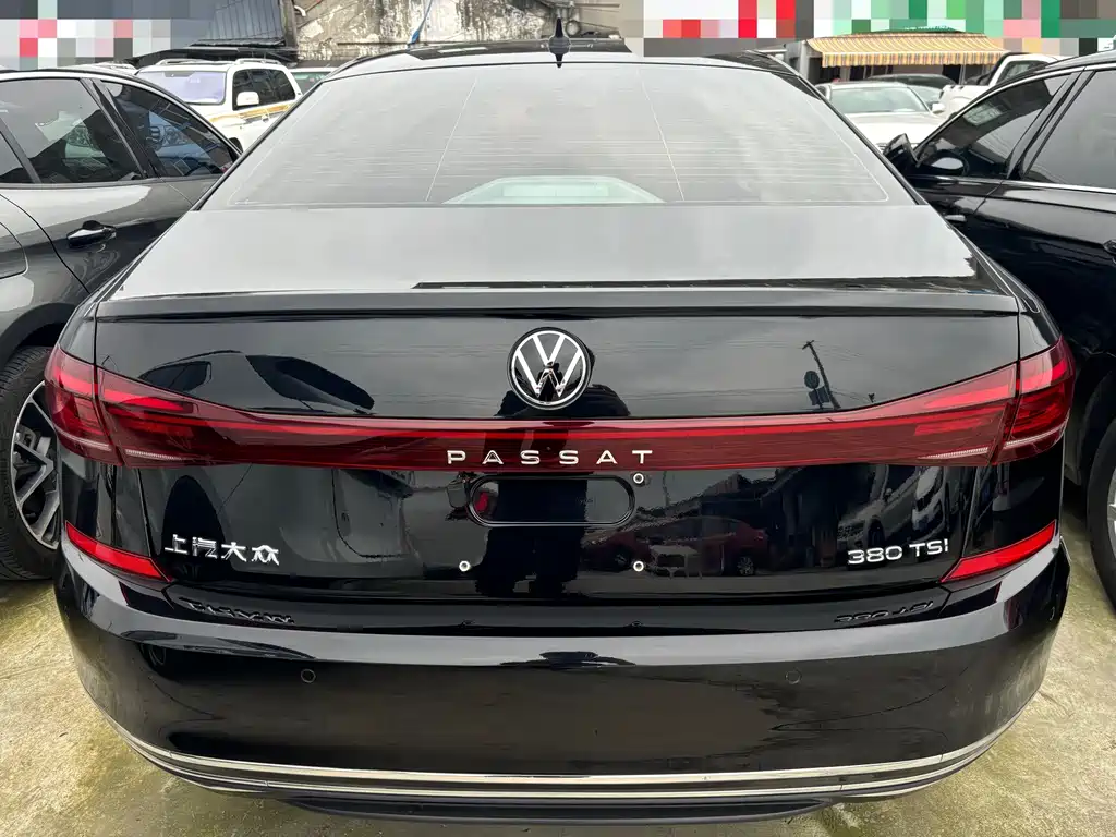 Volkswagen Passat — миниатюра 10