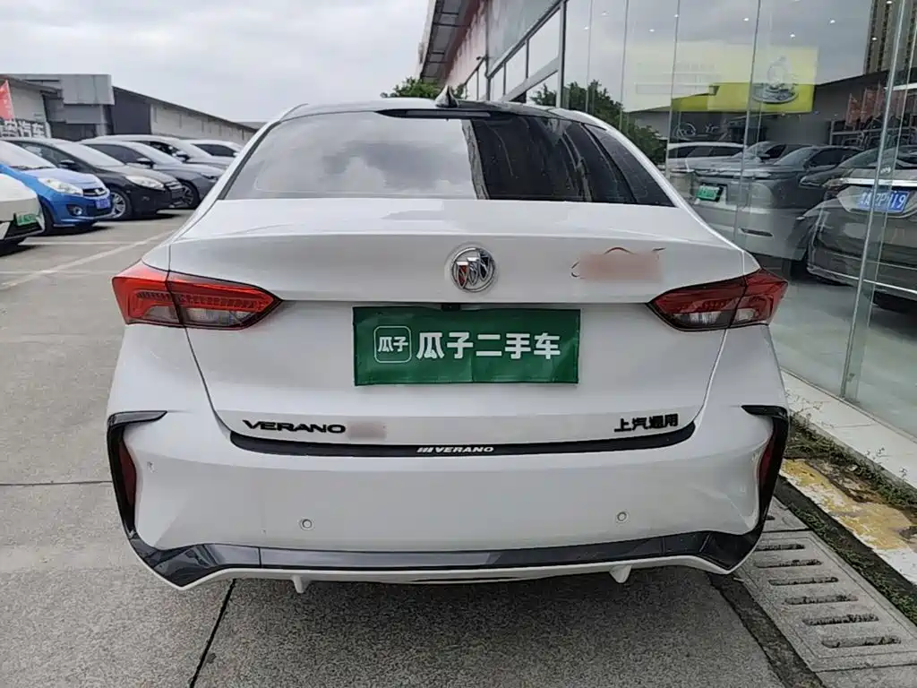Buick Verano — миниатюра 6