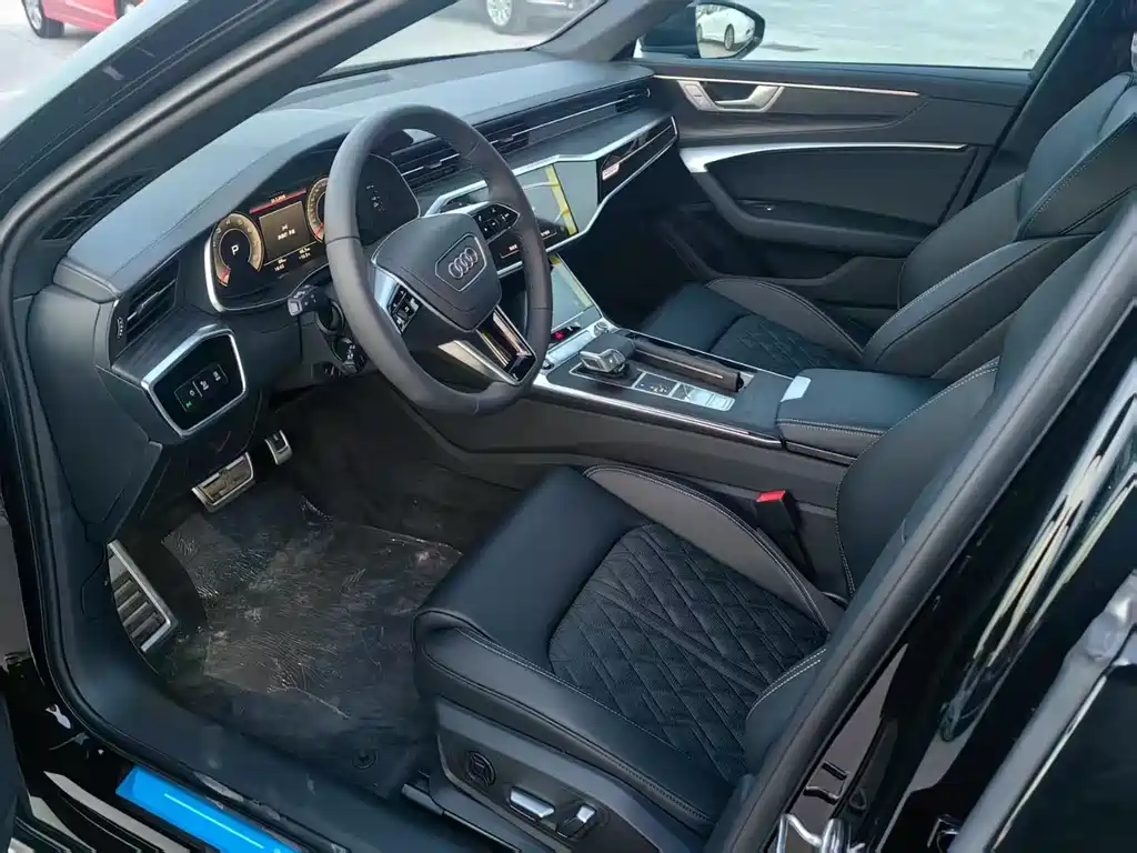 Audi A6L 2026 45 TFSI quattro