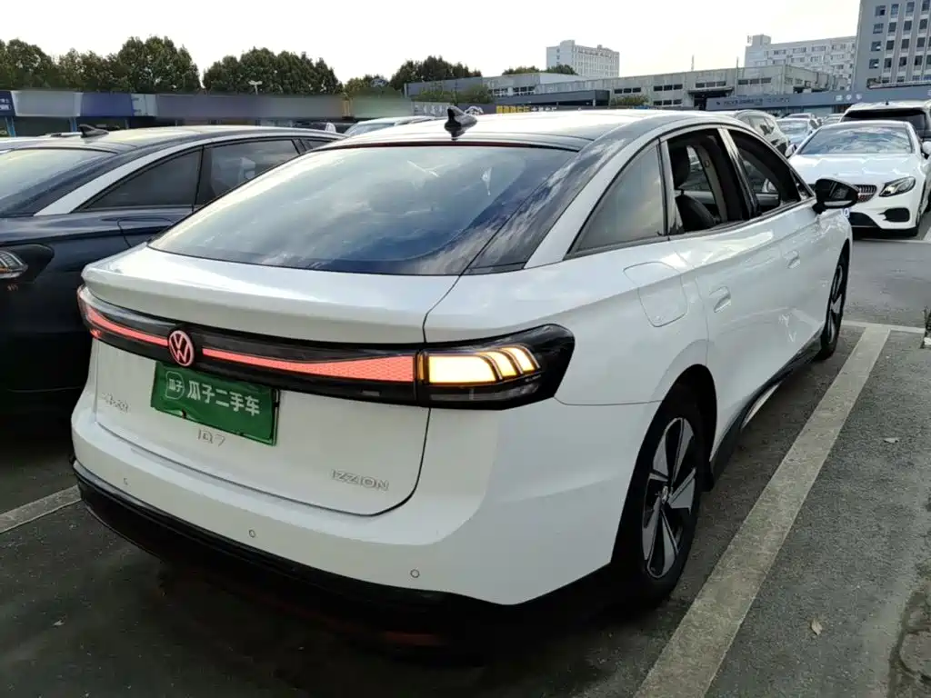 Volkswagen ID.7 VIZZION — миниатюра 7
