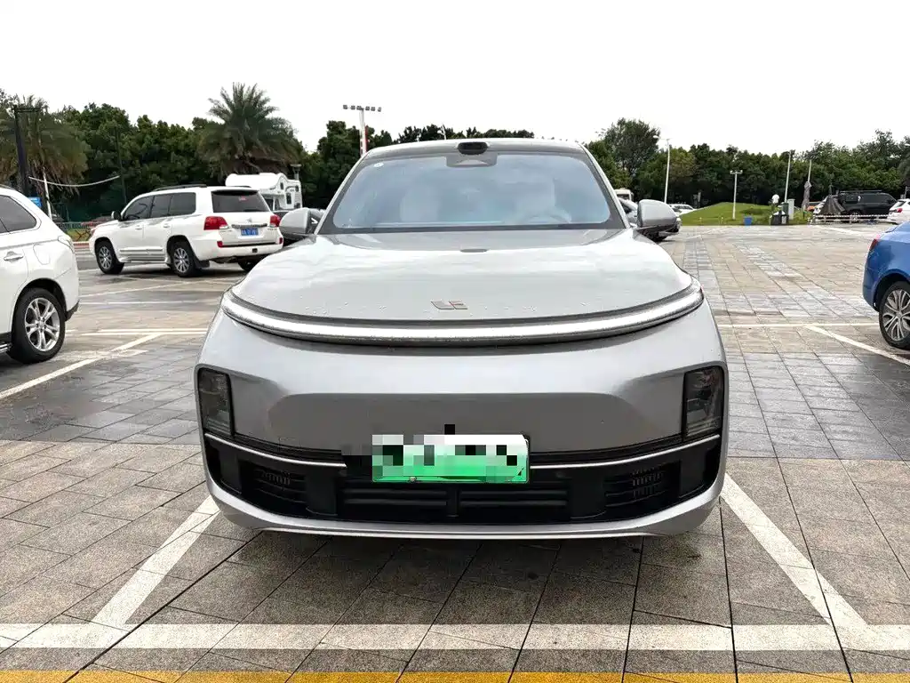 Li Auto Li L9 — миниатюра 2