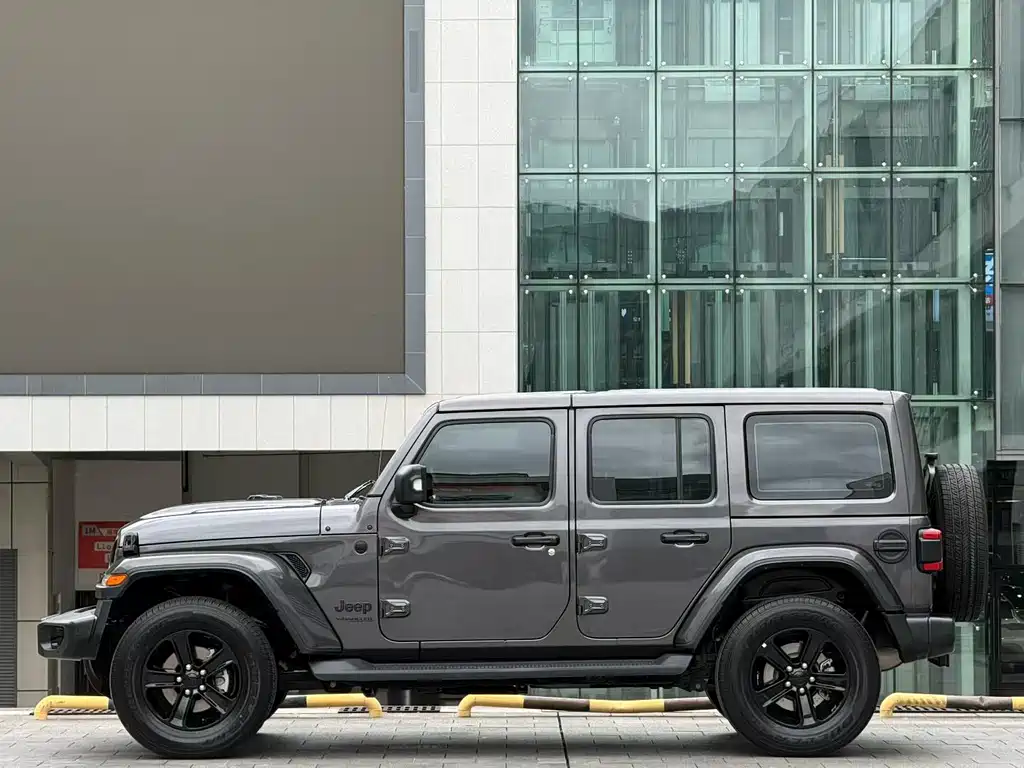 Jeep Wrangler — миниатюра 8