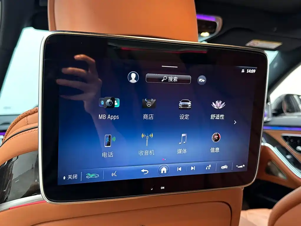 Mercedes-Benz S-Class — миниатюра 16