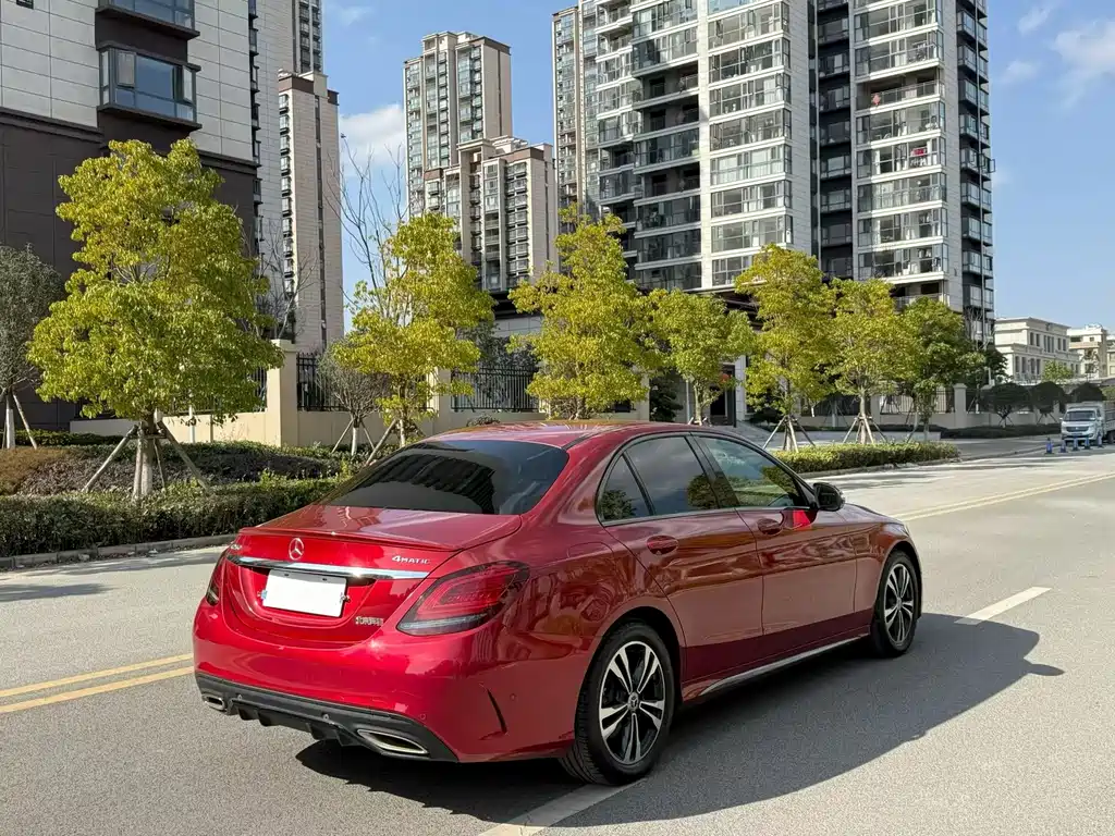 MERCEDES-BENZ C CLASS