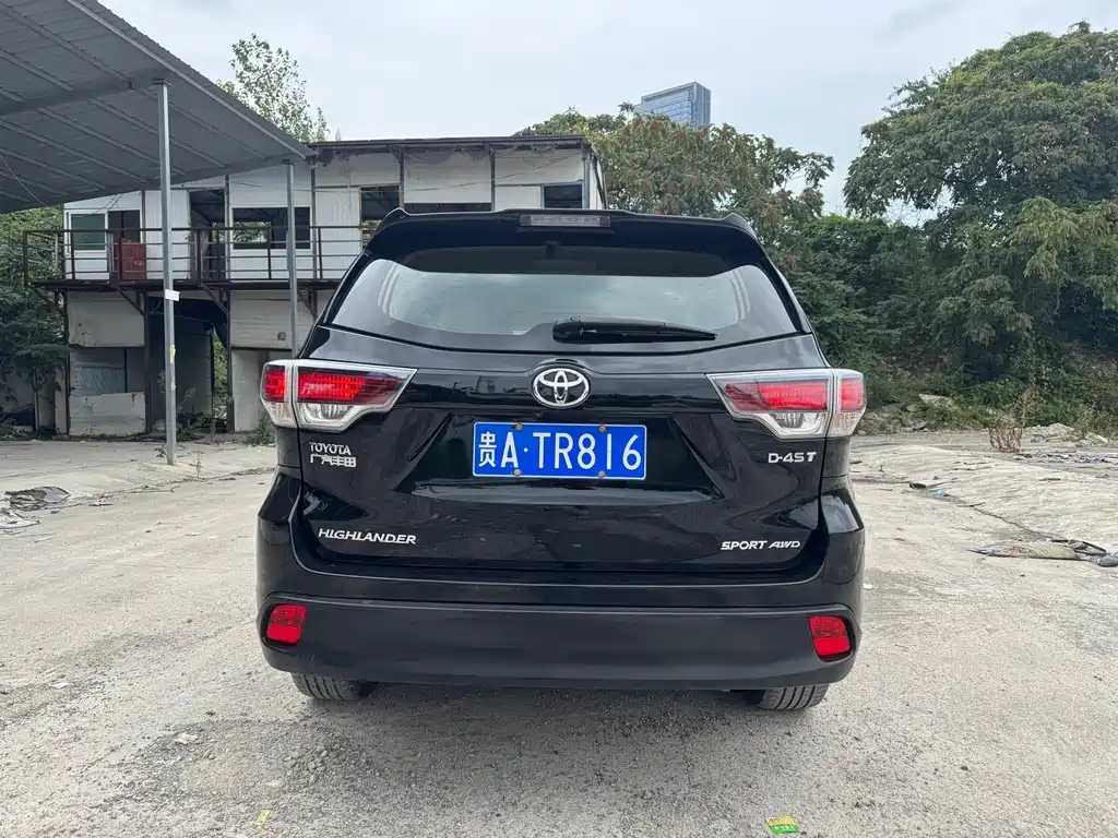 Toyota Highlander — миниатюра 5