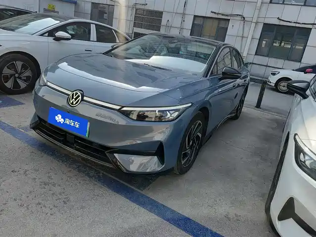 VOLKSWAGEN ID.7 VIZZION 2024