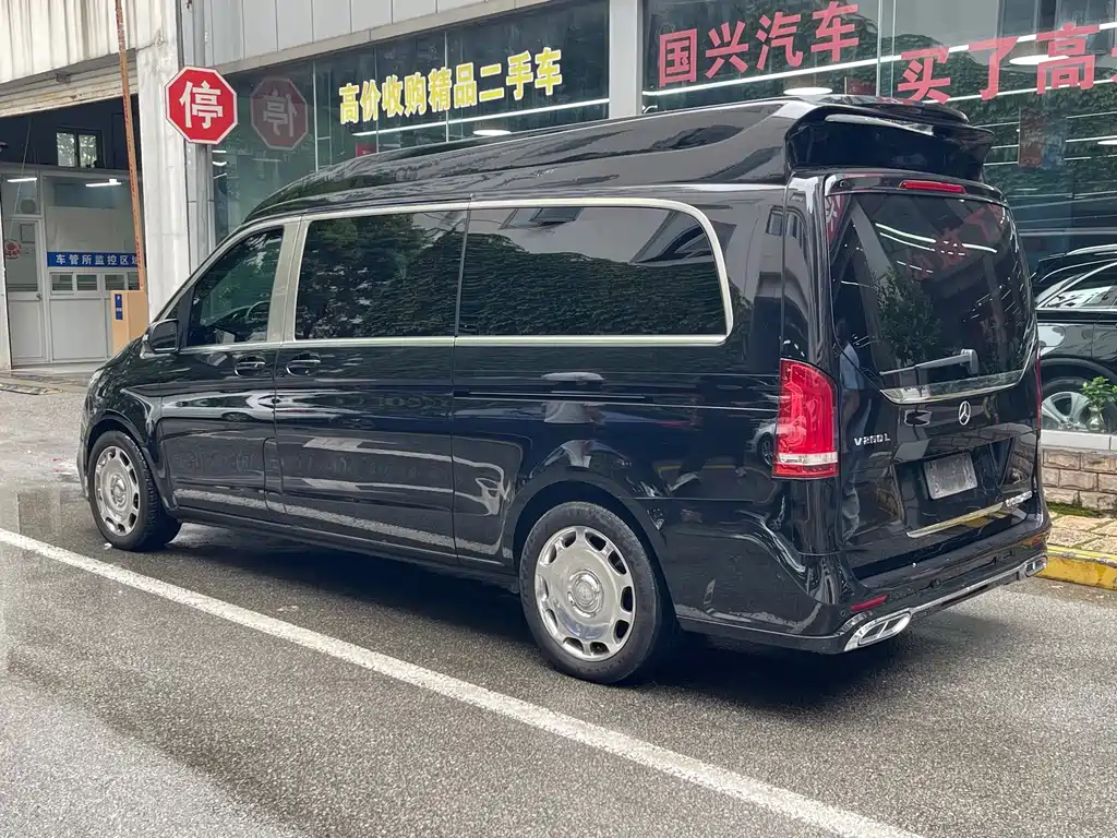 Mercedes-Benz V-Class — миниатюра 5