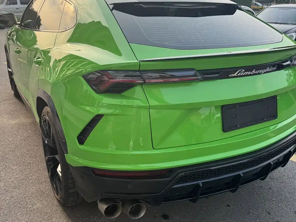 Lamborghini Urus 2021 4.0T V8