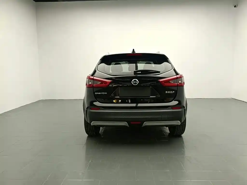 Nissan Qashqai — миниатюра 6