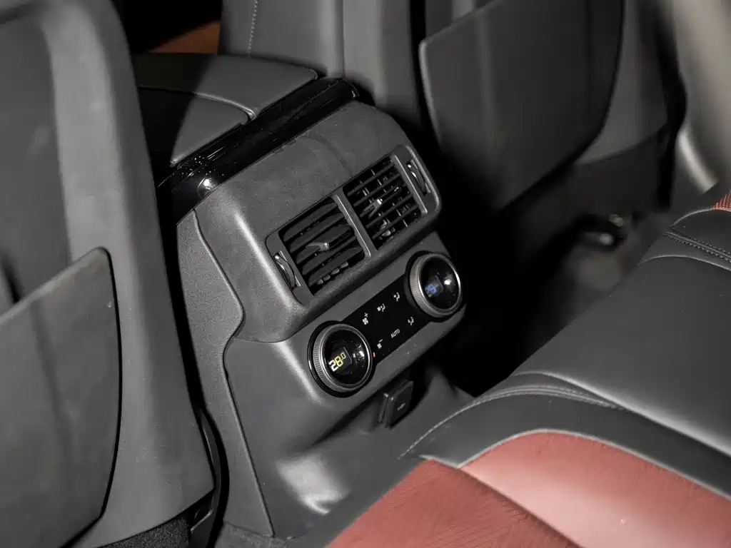 LAND ROVER RANGE ROVER STAR PULSE