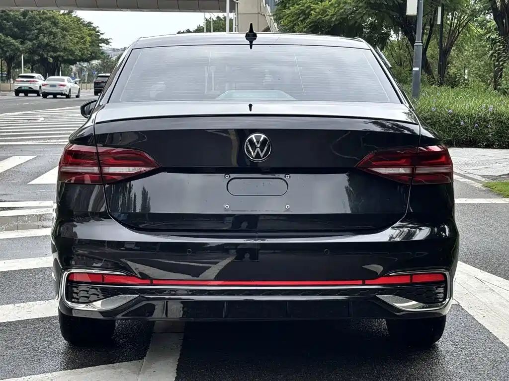 Volkswagen Lavida — миниатюра 6