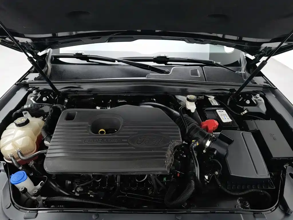 Ford Taurus — миниатюра 6