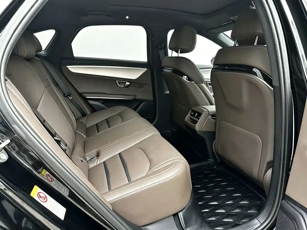 BYD Han — миниатюра 5